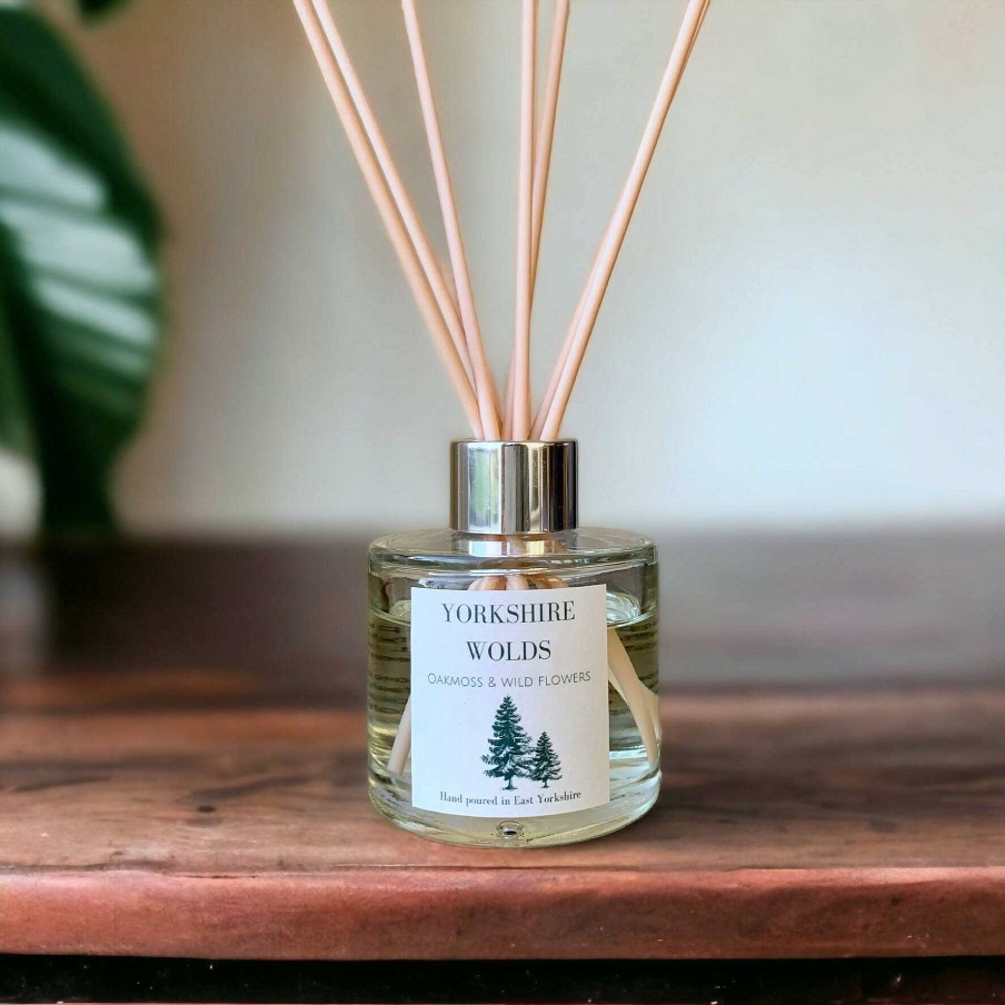 Gifts Edge of the Wolds | Edge Of The Wolds Yorkshire Wolds Oakmoss And Wild Flowers Reed Diffuser 100Ml