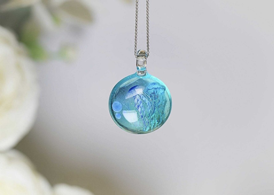 Gifts Amulet of Ashes | Jellyfish Necklace