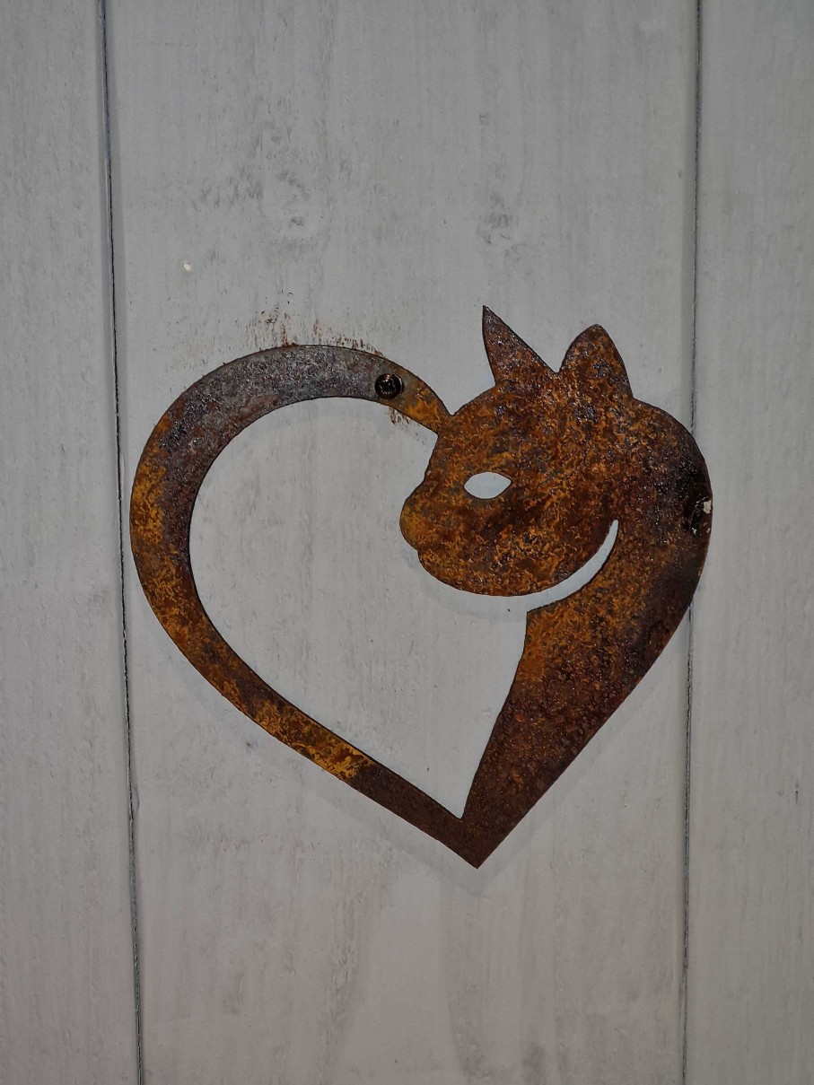 Gifts Westfield Oak Design | Metal Rusty Heart Cat 1059