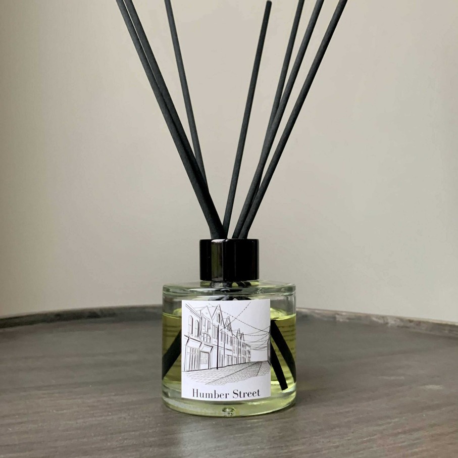 Gifts Edge of the Wolds | Humber Street Plum & Rhubarb Reed Diffuser 100Ml