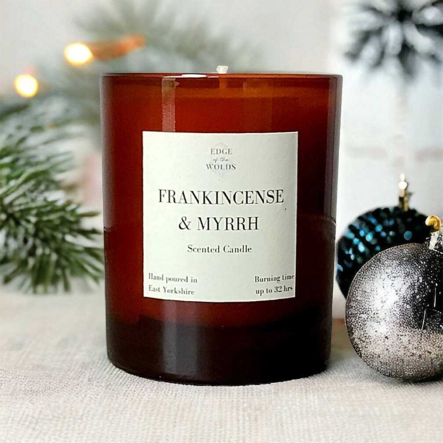 Gifts Edge of the Wolds | Edge Of The Wolds Frankincense And Myrrh Scented Candle - 165G Medium