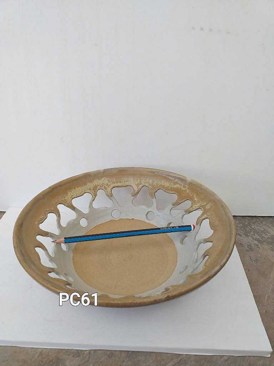 Ceramics & Pottery Pampa Ceramics | Medium White / Cream Shallow Fretwork Bowl