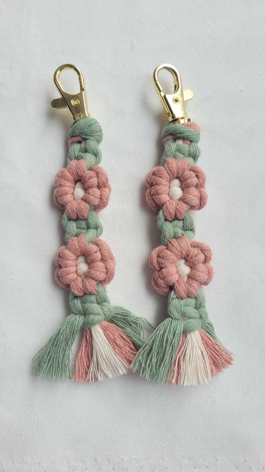 Accessories SujuMade | Pink Daisy Macrame Flower