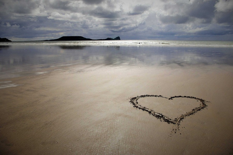 Gifts Sue Langford SLPhotocards | Rhossili Bay Heart - Print In A4 Mount