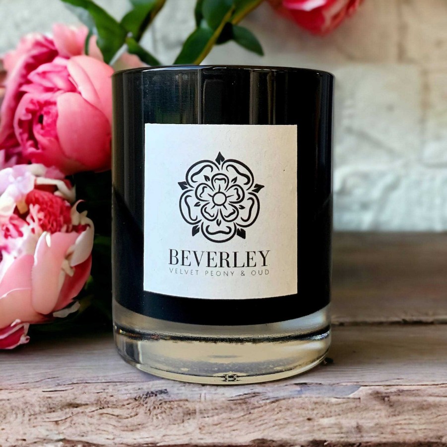 Gifts Edge of the Wolds | Beverley Velvet Peony And Oud Scented Candle 160G