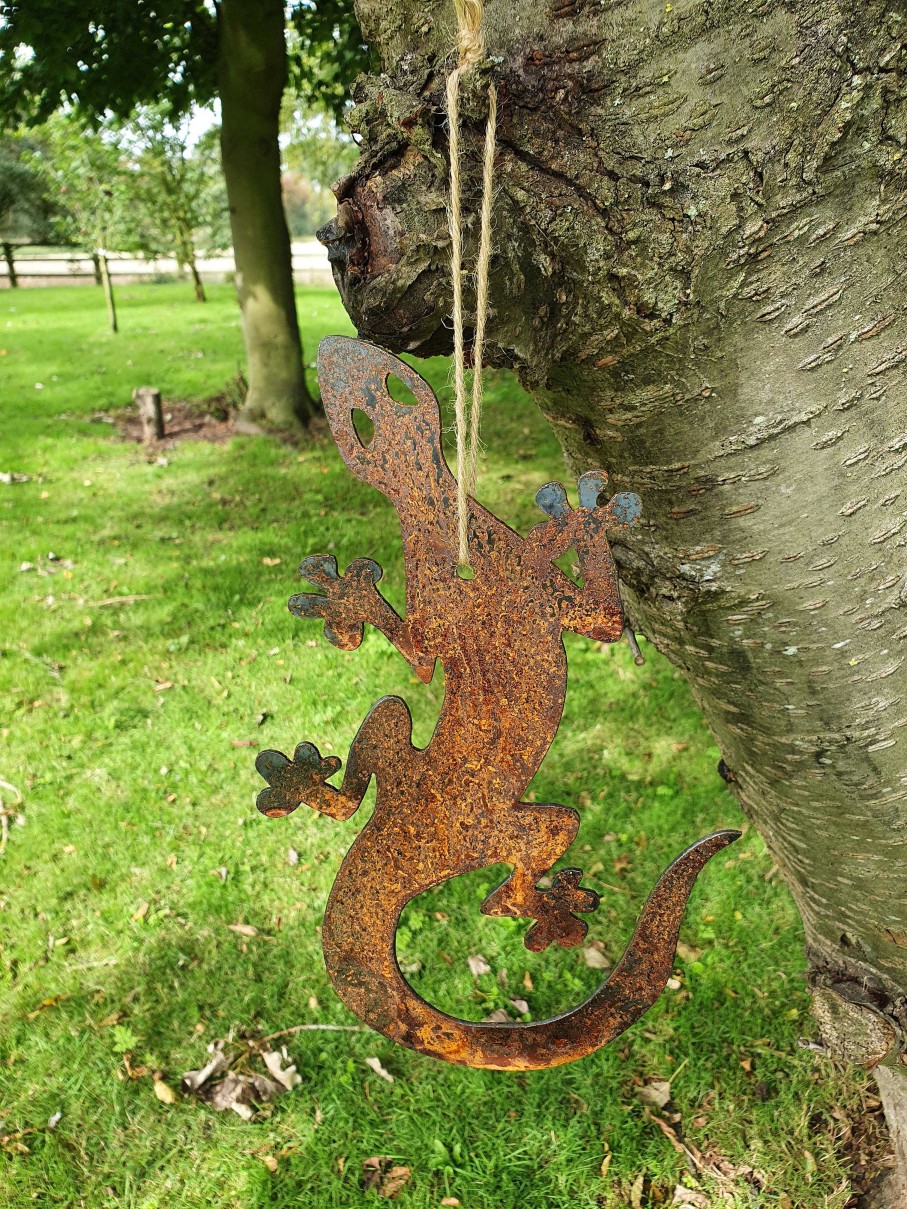 Gifts Westfield Oak Design | Metal Rusty Lizard 1060