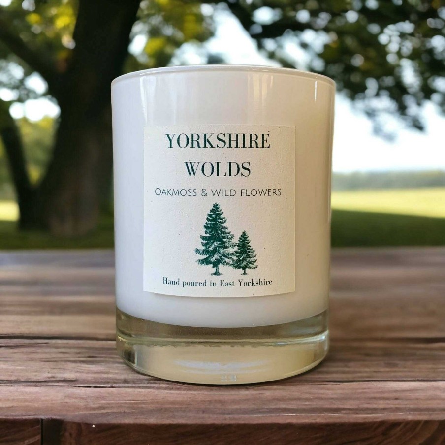 Gifts Edge of the Wolds | Edge Of The Wolds Yorkshire Wolds Oakmoss And Wild Flowers Scented Candle 160G