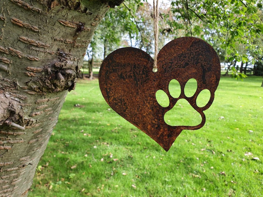 Gifts Westfield Oak Design | Metal Rusty Heart Paw