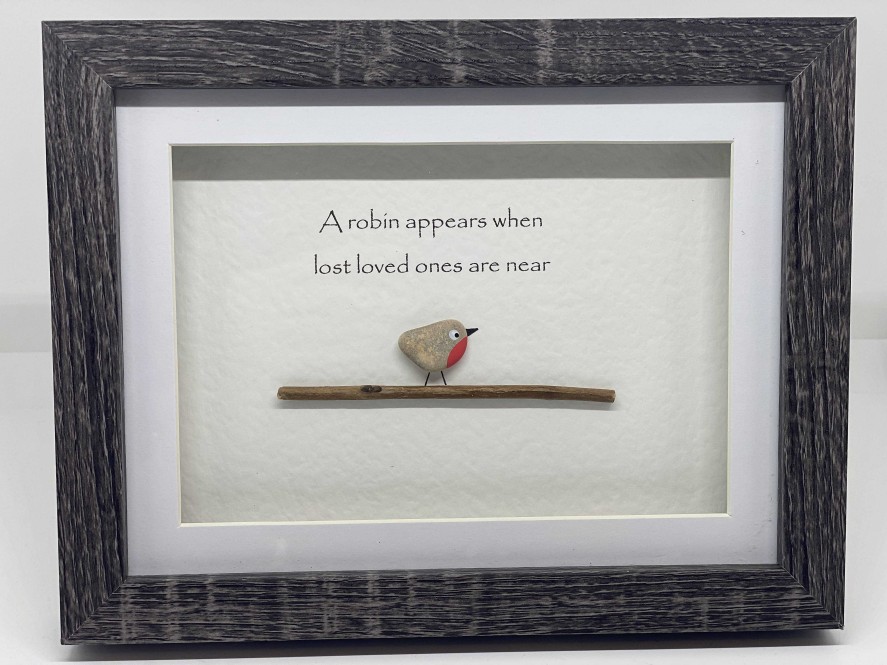 Gifts Pebble Art Design | A Robin Appears- Small (Dark Frame)