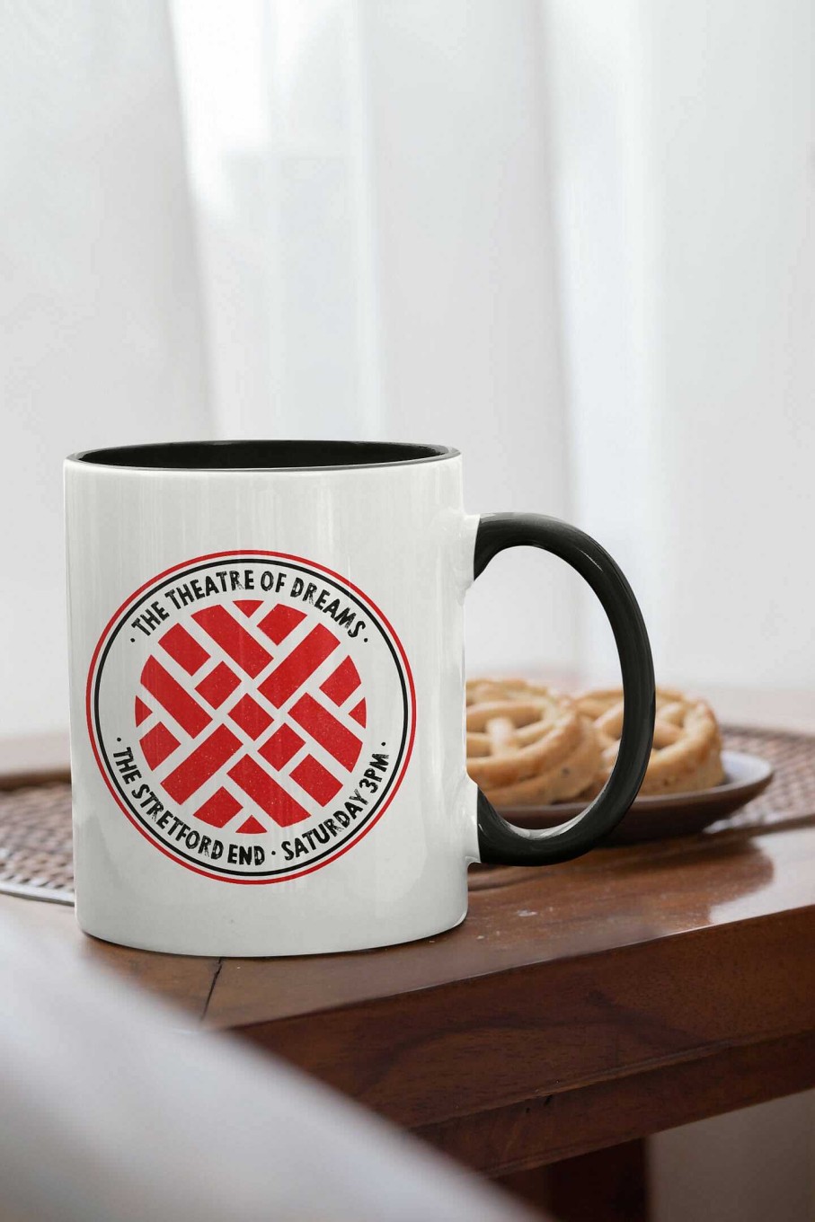 Gifts Originallyt Designs | Manchester United - Inspired Psychedelic Circle Design Mug