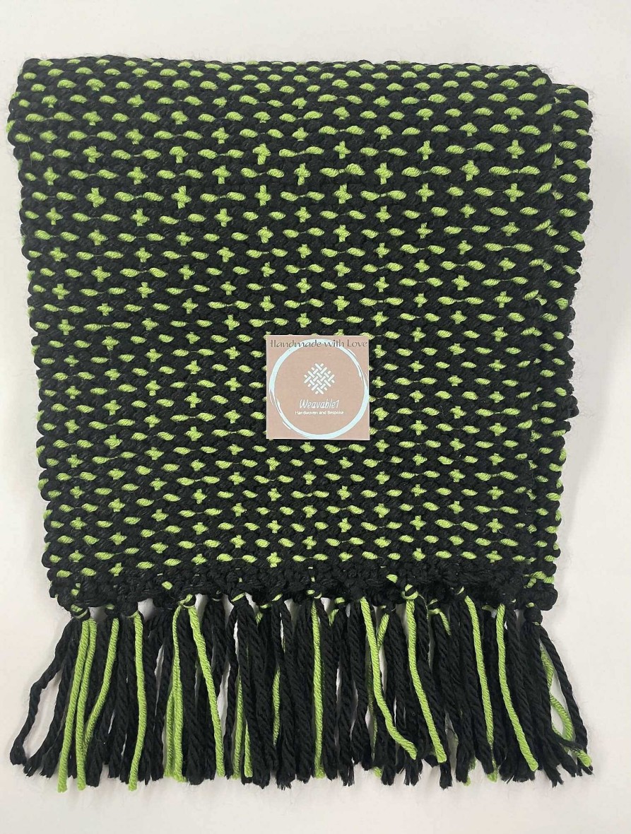 Gifts Weavable1 | Handwoven Chunky Black/Pear Speck Scarf