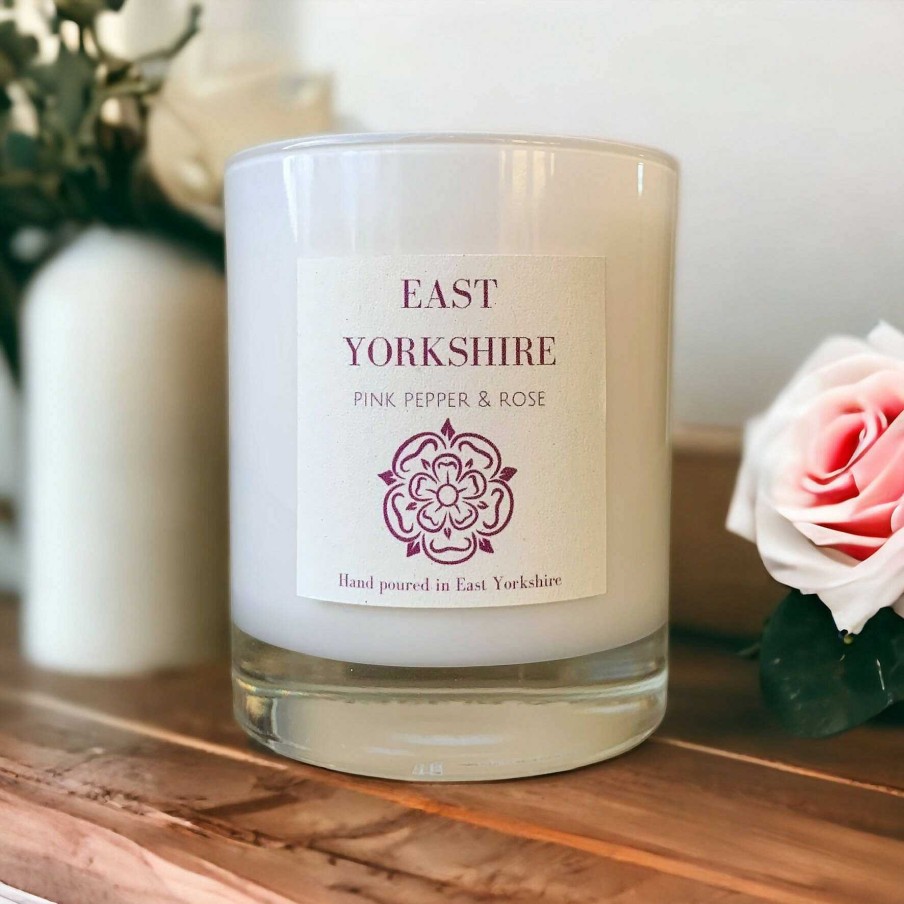 Gifts Edge of the Wolds | Edge Of The Wolds East Yorkshire Pink Pepper And Rose Scented Candle 160G