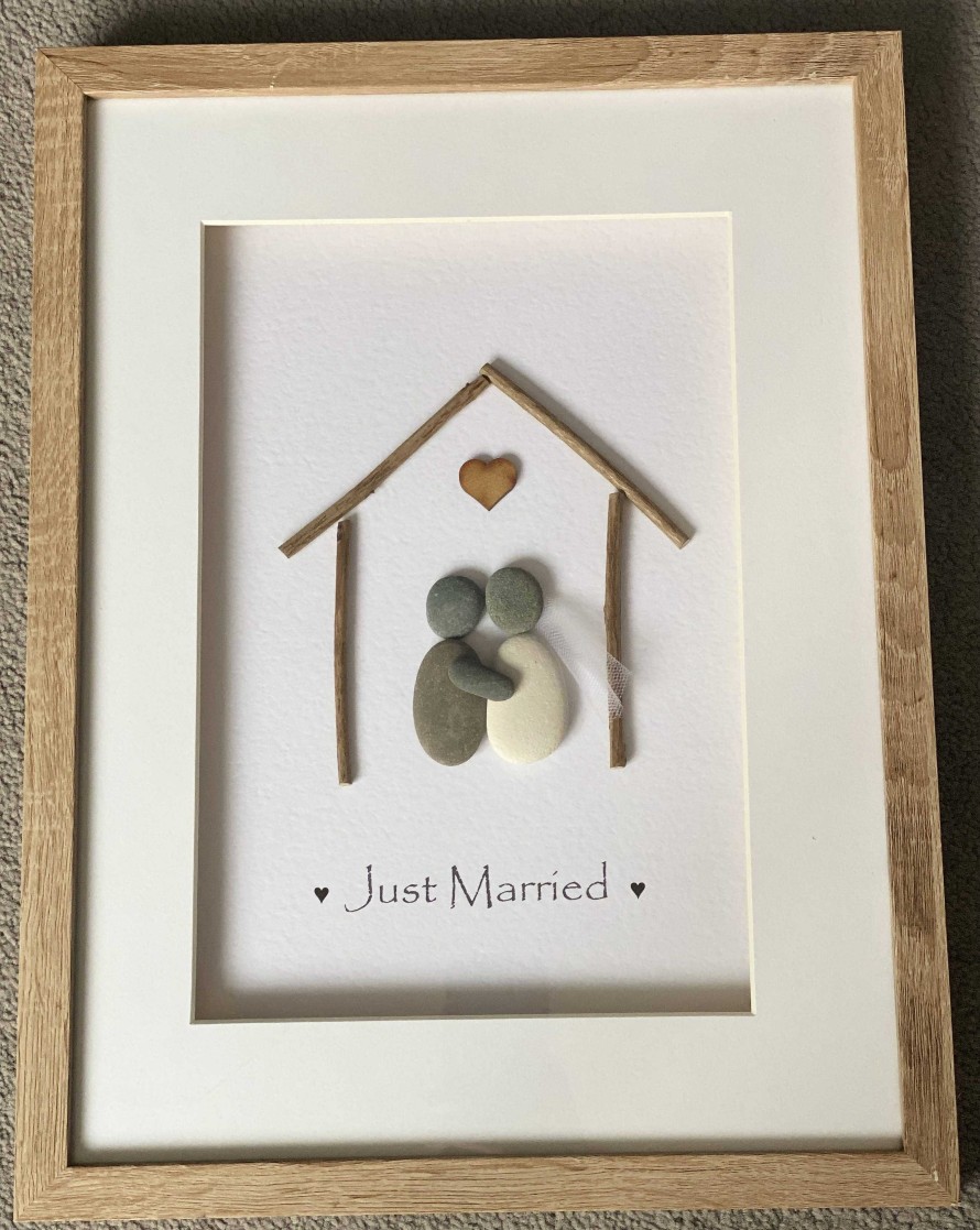 Gifts Pebble Art Design | Just Married - Large