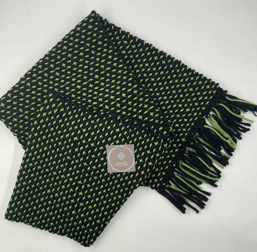 Gifts Weavable1 | Handwoven Chunky Black/Pear Speck Scarf